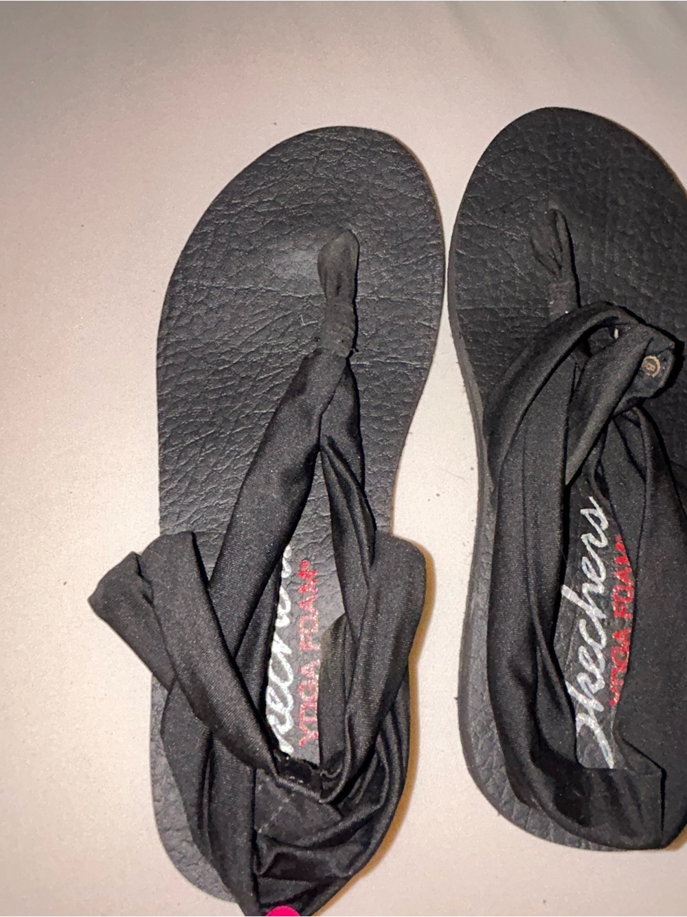 Skechers Black Twisted Fabric Flip-Flops - Picture 2 of 6